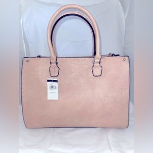 Light, pink peach, Wilsons, leather tote. Brand new, never used.